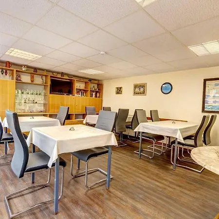 Apartment Ferienzimmer Bed&Breakfast 2 *